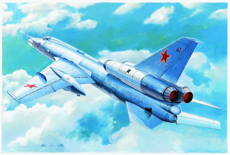 Trumpeter 1/72 Soviet Tu-22K Blinder-B Bomber