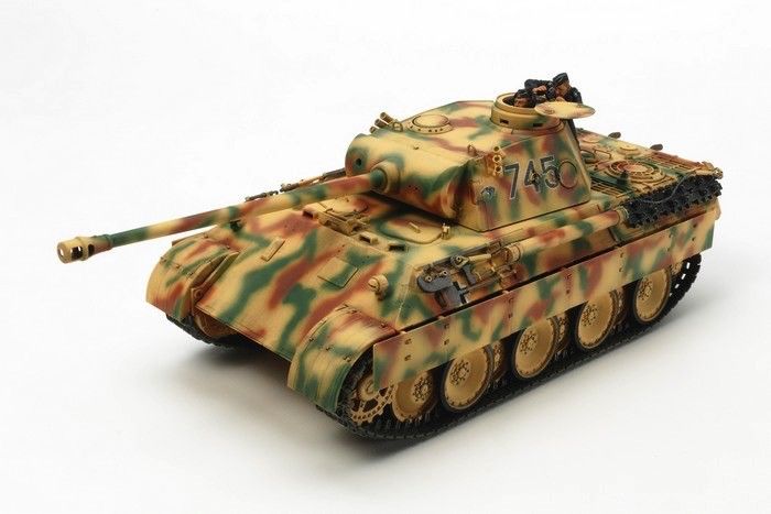 Tamiya 1/35 German Tank Panzer V Panther Ausf.D