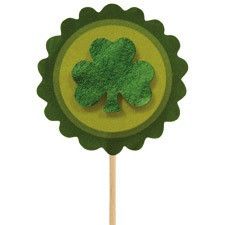Wilton Fun Pix Shamrock Foil Topper