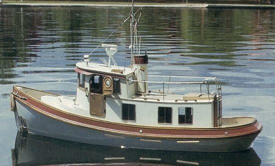 Dumas 28in Lord Nelson Victory Tugboat