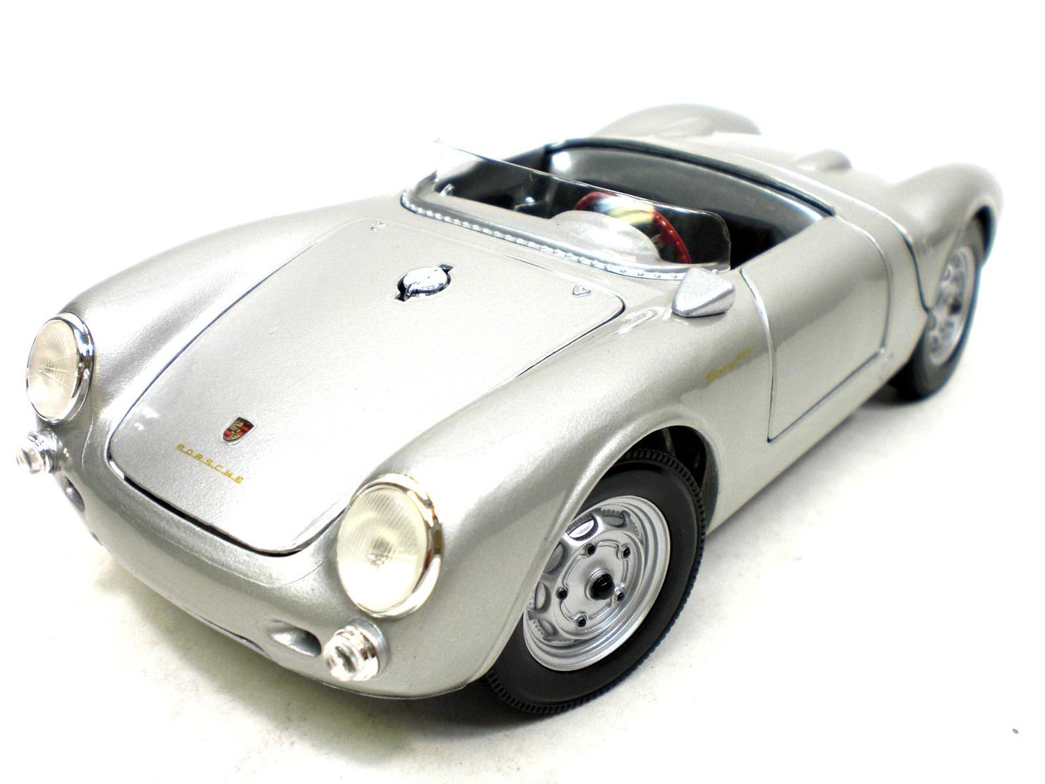 Maisto 1/18 Porsche 550A Spyder Silver Special Edition