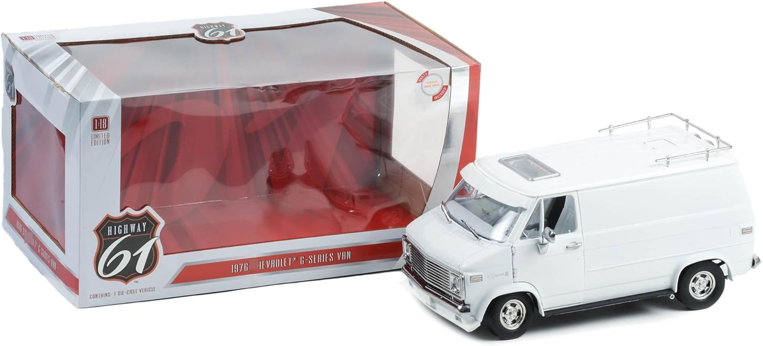 Highway 61 1/18 1976 Chevrolet G-Series Van White