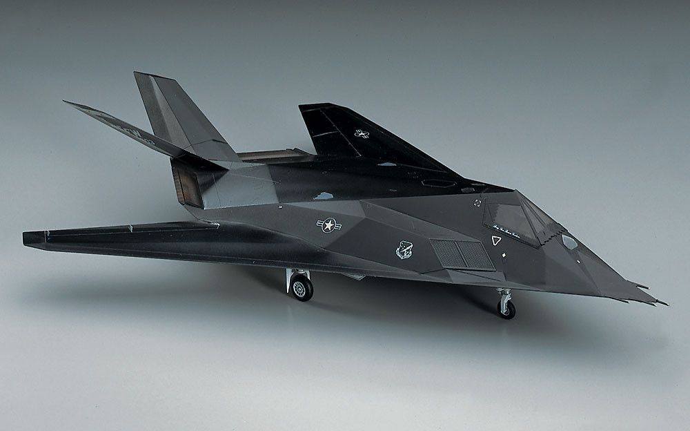 Hasegawa 1/72 F-117A Nighthawk