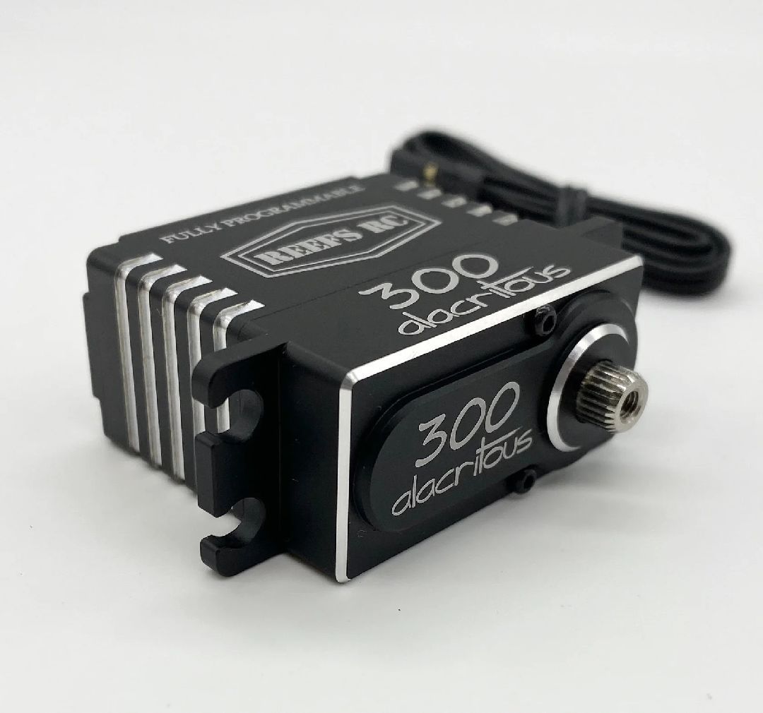 Reefs RC 422HDv2 Servo Winch withBuilt In Controller 480oz a t8.4V