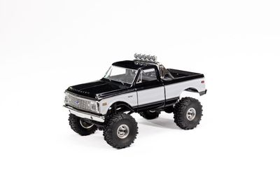 Axial 1/24 SCX24 1971 Chevrolet C10 4WD Truck RTR Black
