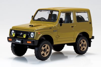 Aoshima 1/32 SNAP KIT #18CU-OE Suzuki JA11 Jimny Custom Wheel Olive