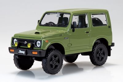 Aoshima 1/32 SNAP KIT #18CU-OG Suzuki JA11 Jimny Custom Wheel Olive Green