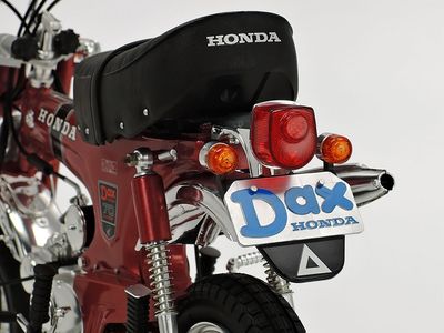 Tamiya 1/6 DAX Honda Export 70