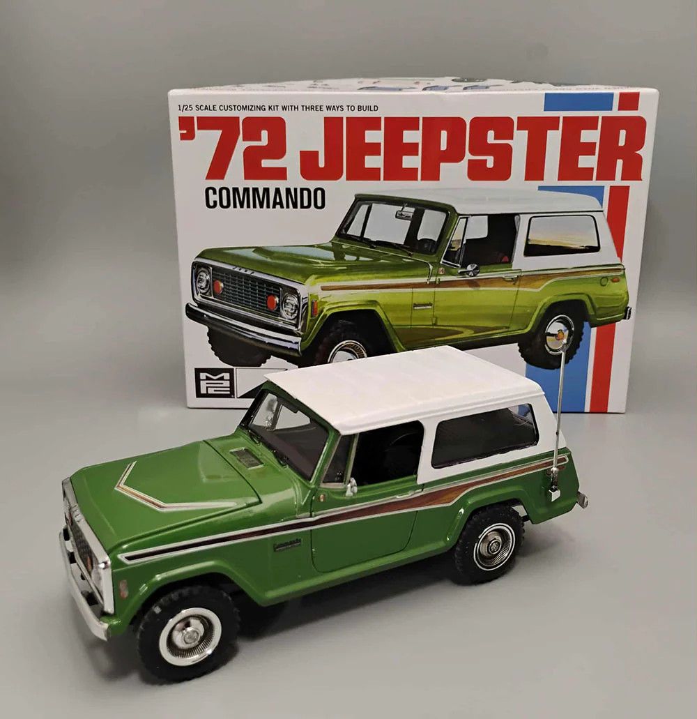 MPC Models 1/25 1972 Jeepster Commando