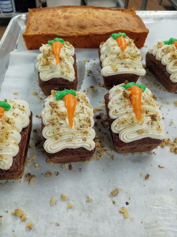 Carrot Mini Loafs (min qty 6)