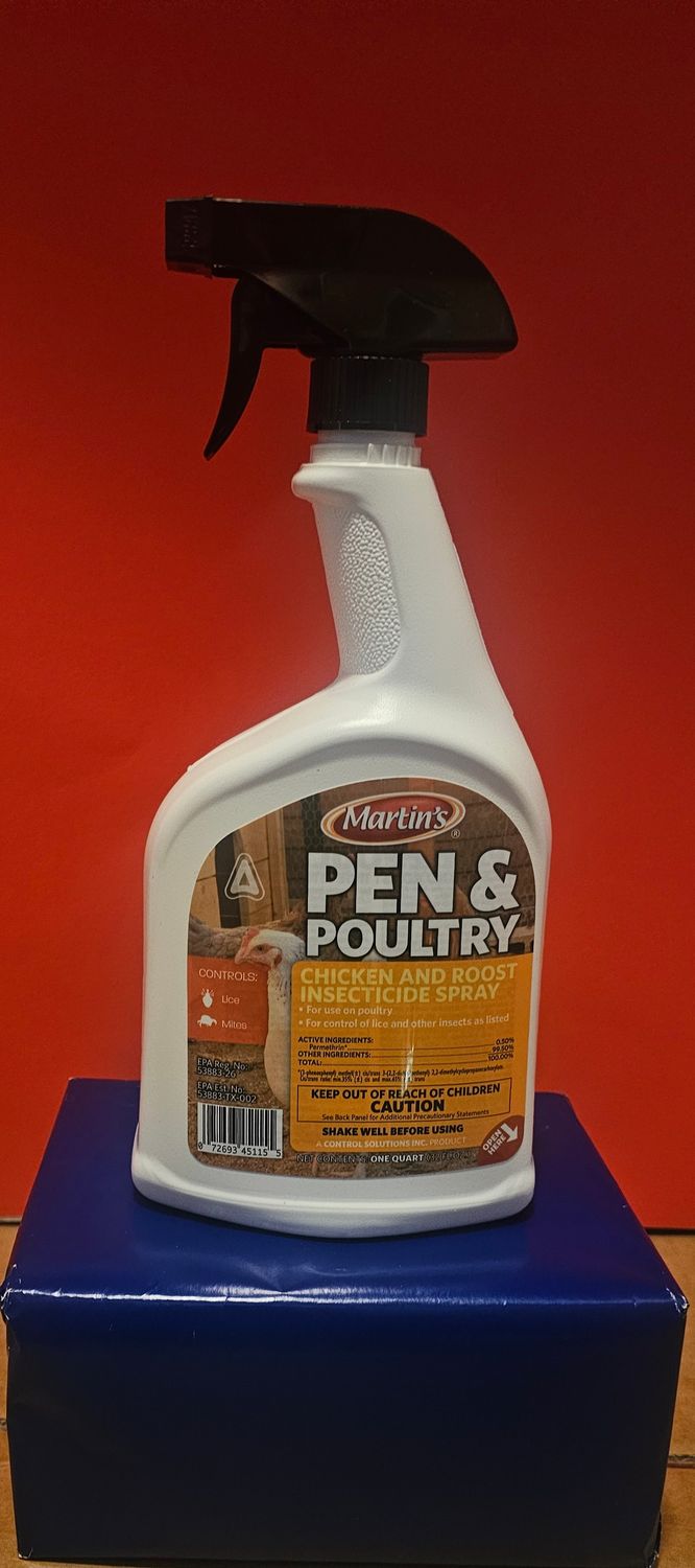 MARTINS PEN AND POULTRY SPRAY 32 ounce spray bottle