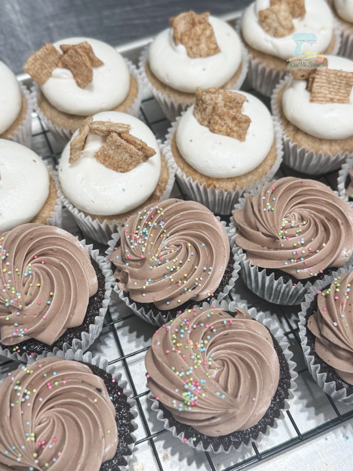 Cupcakes (Short Notice)