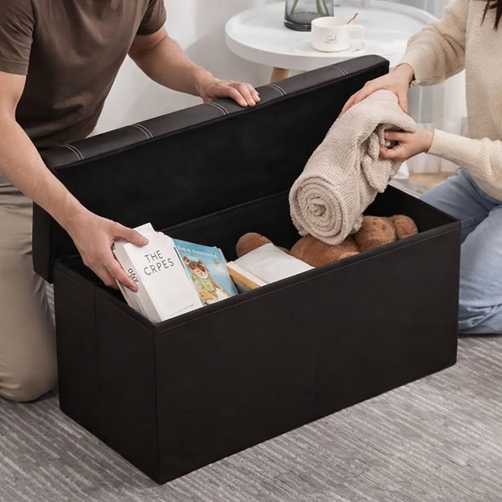 TABURETE GUARDA COSAS  Compralo tambien con puntos  VALE 144 PUNTOS