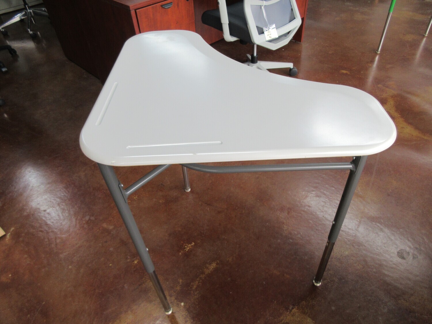 Demo Clearance! SmartLink Height Adjustable Triangle Desk