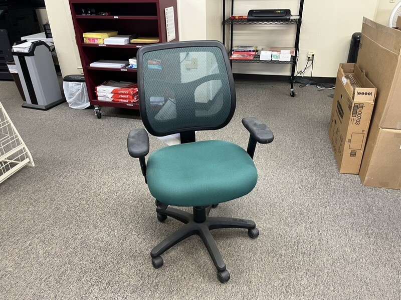 Clearance! Preowned Office Task Chairs