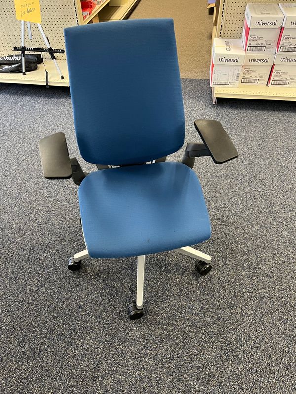 Steelcase Gesture Office Chair