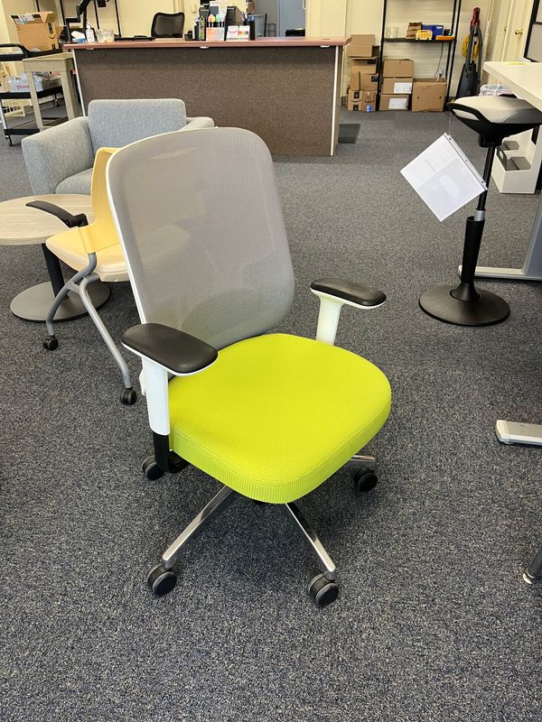 Clearance! Mesh Task Chair Lime Green