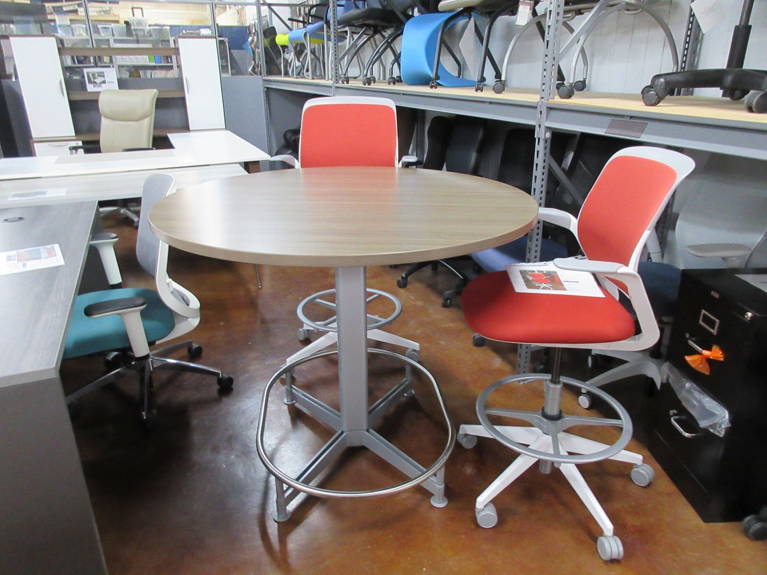 Clearance! Collaboration Table, 48&quot; Diameter Bistro Height With Foot Ring