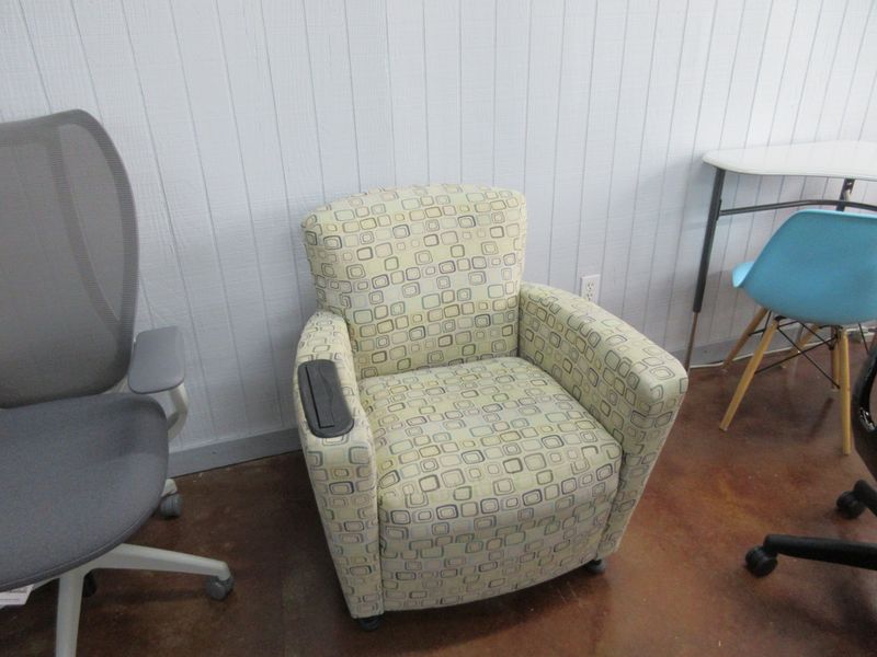 Clearance! Tablet Arm Lounge Chair