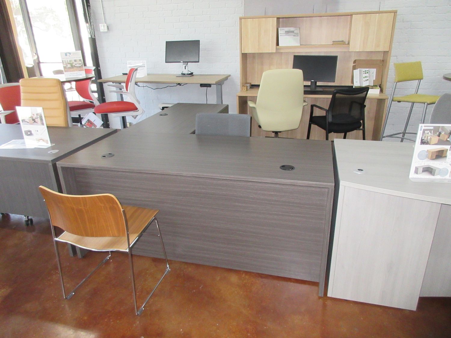 Demo Clearance! HON L-Desk With Drawer Pedestals