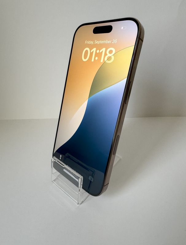 Apple iPhone 16 Pro 128GB Desert Titanium