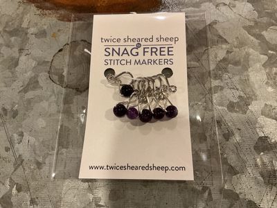 Amethyst Row Counter Large Circular