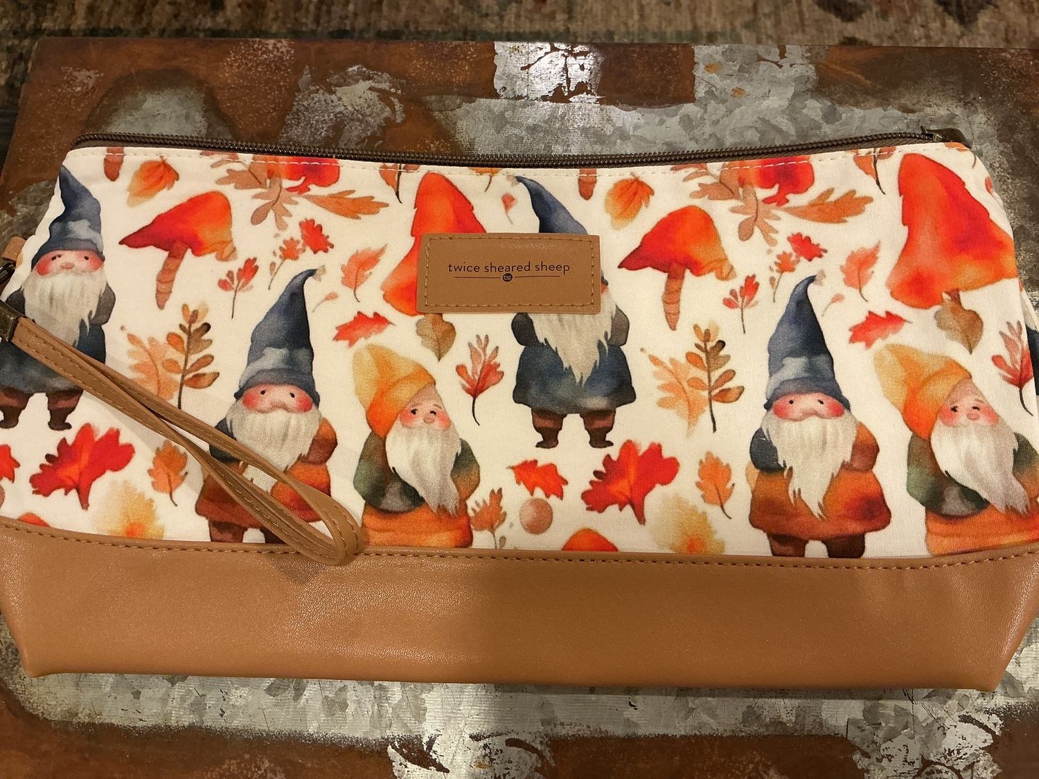 Medium Trinity Bag Flower