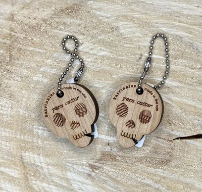 Skull Yarn &amp; Thread Cutter