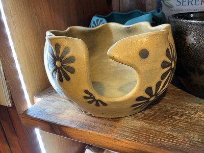 Pottery Yarn Bowl Curry Flower