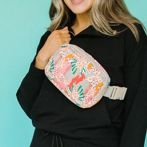 Mary Square Waist Bag