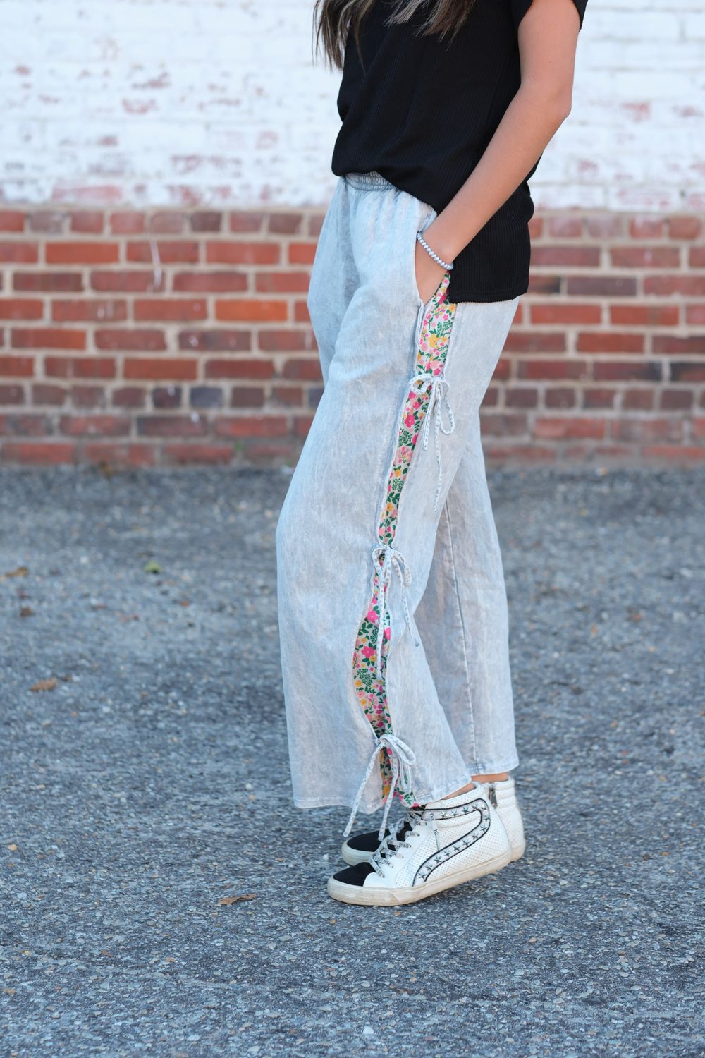 J Her Mineral Wash Bow Pants Grey