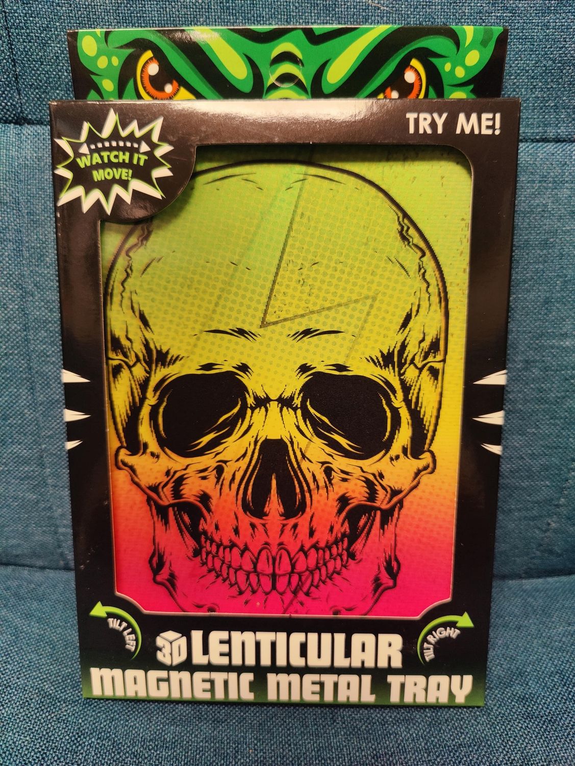 Smokezilla 3D Magnetic Metal Rolling Tray - Assorted Designs