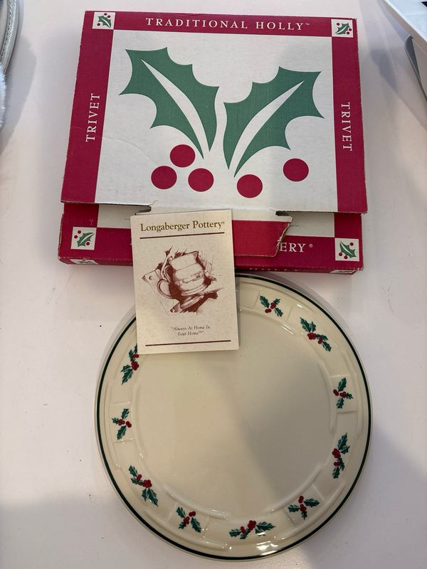 Longaberger, Traditional Holly Trivet New Inbox