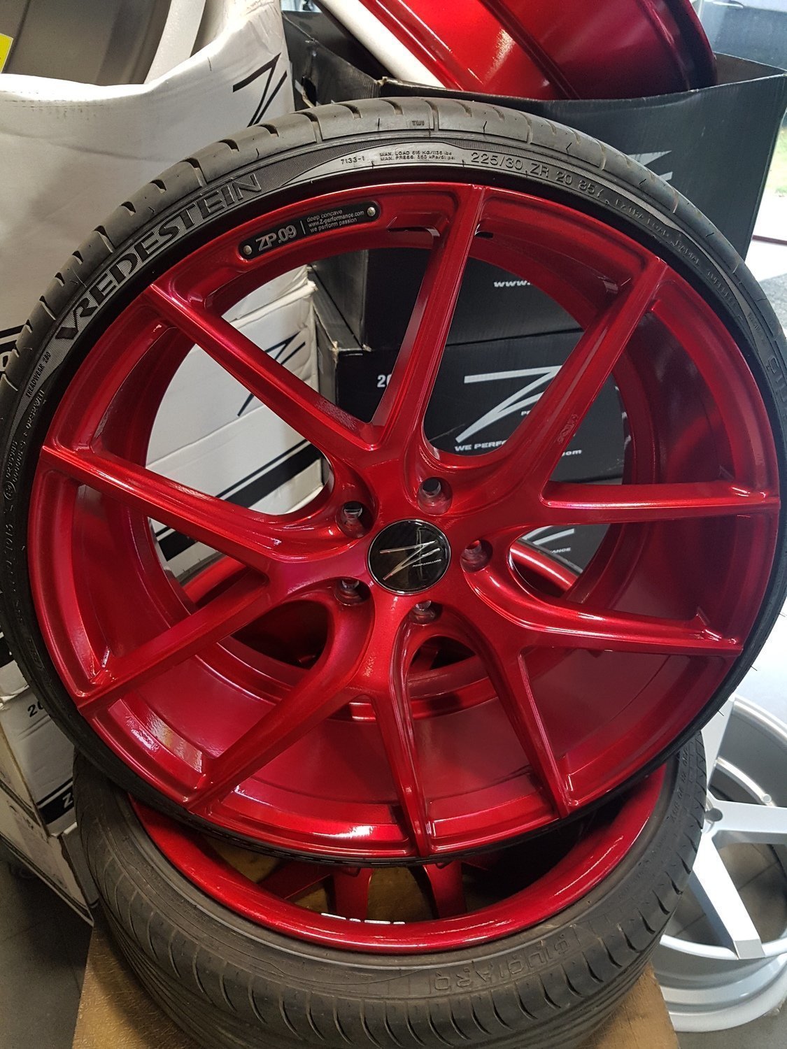 DEMO ZP09 5x112 8,5x20 Et45 Candy Red 93527136
