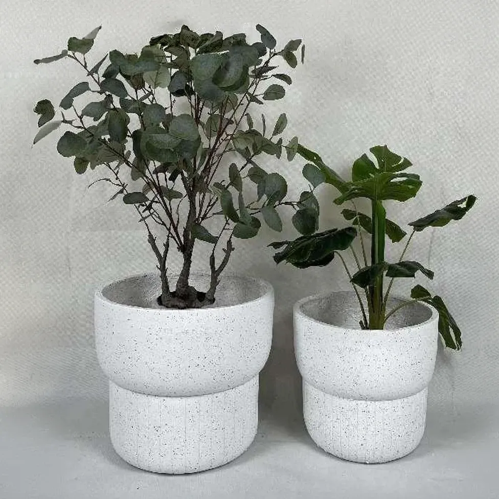 Stone Leaf White Fibre Clay Planters