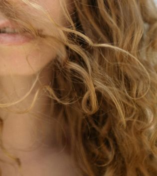 HAIR & AESTHETIC FEMALE