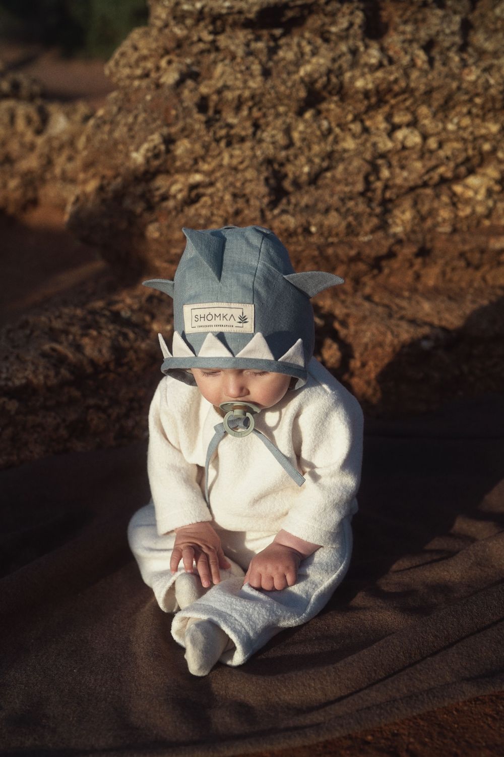 LINEN BONNET ' SHARK '