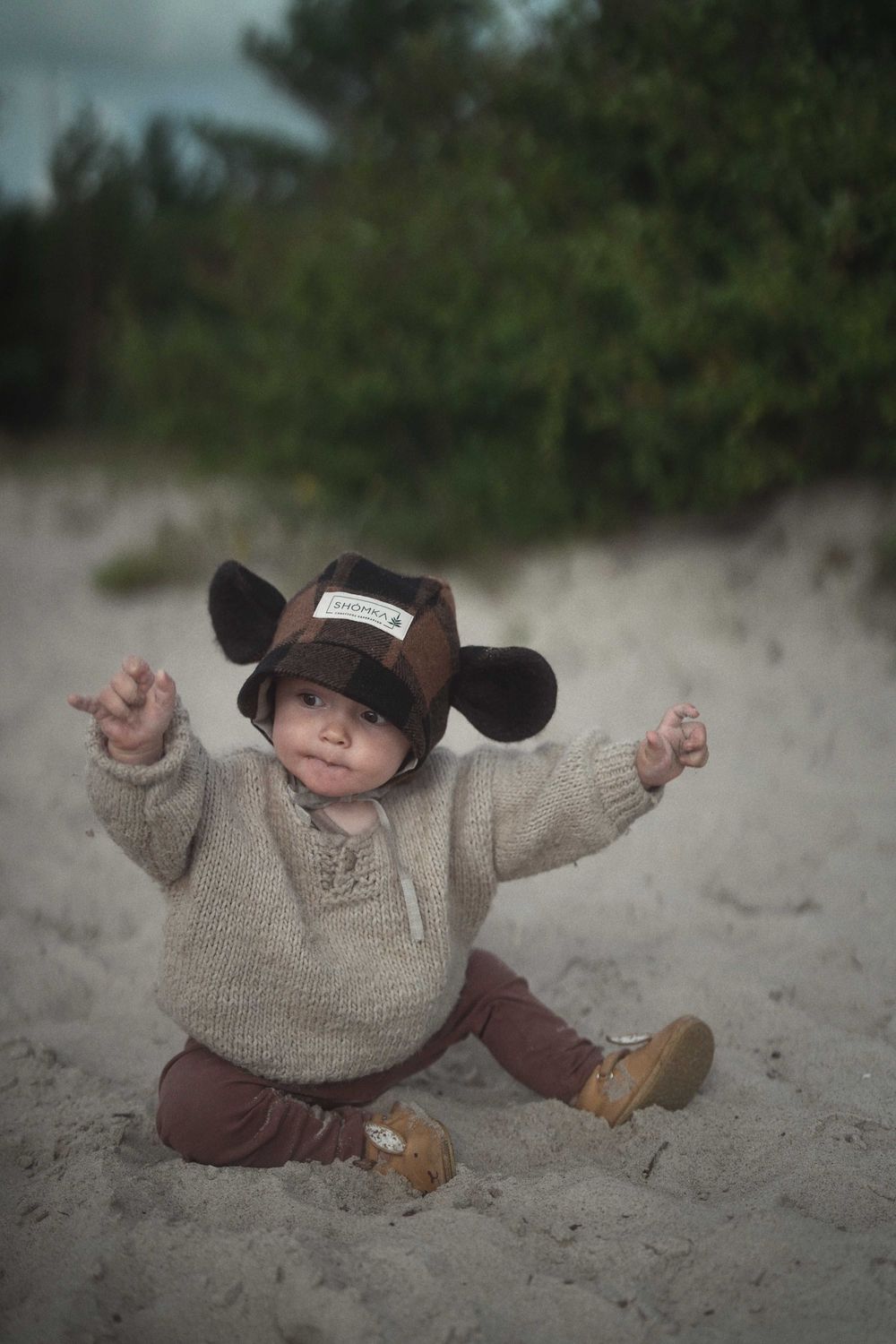 WOOL BONNET 'MONKEY'