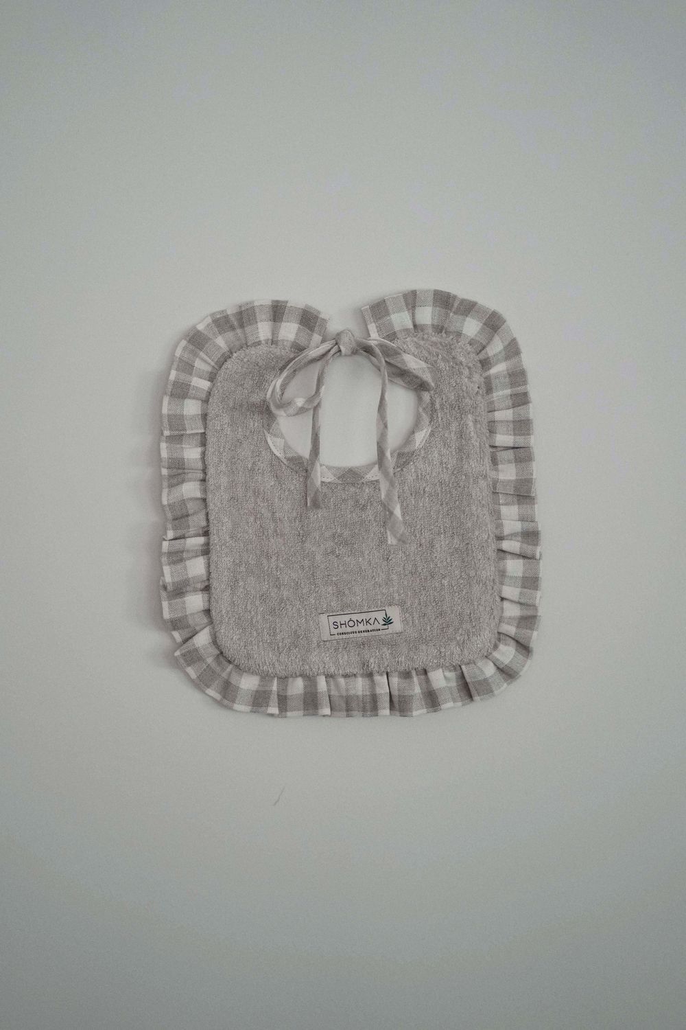 LINEN BABY BIB 'NEUTRAL CLASSIC'