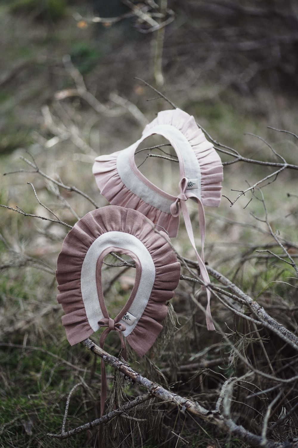 LINEN COLLAR 'UPĖ'