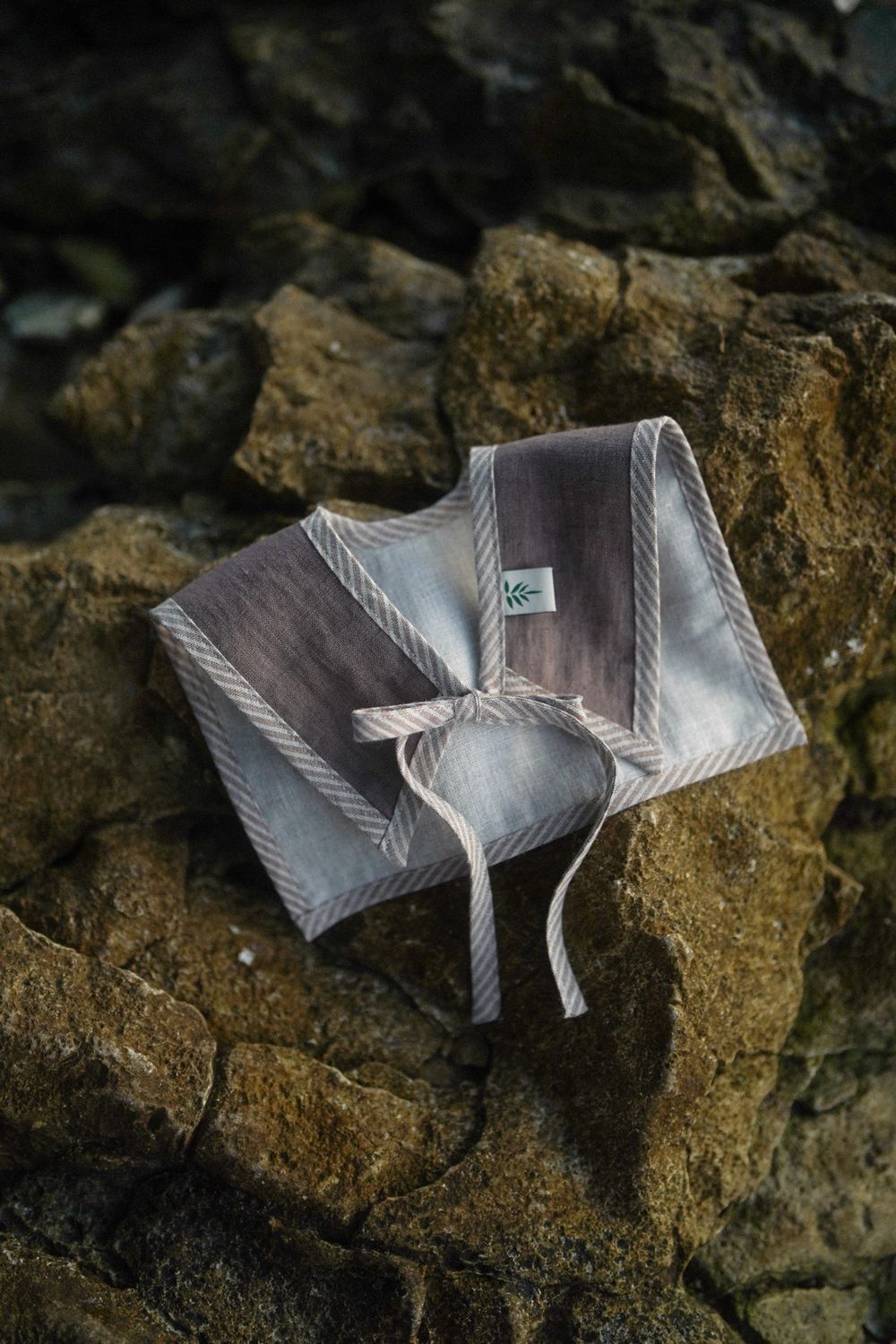 LINEN COLLAR 'VANDENYNAS'