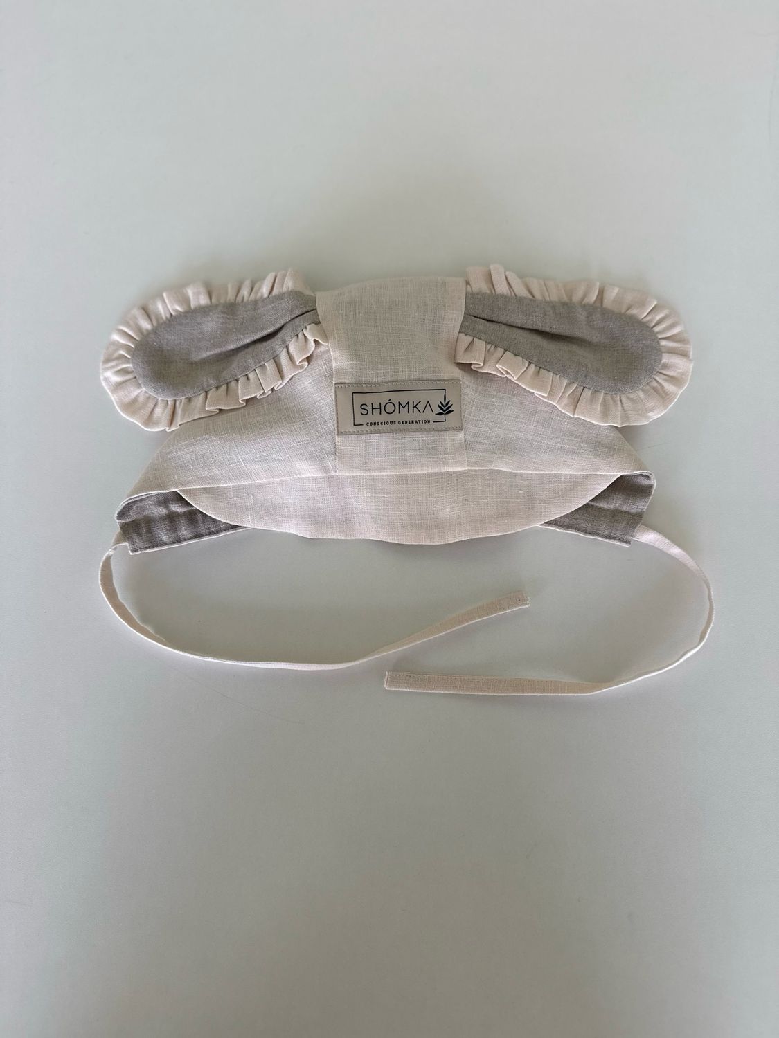 VANILLA LINEN BONNET 'PUPPY'