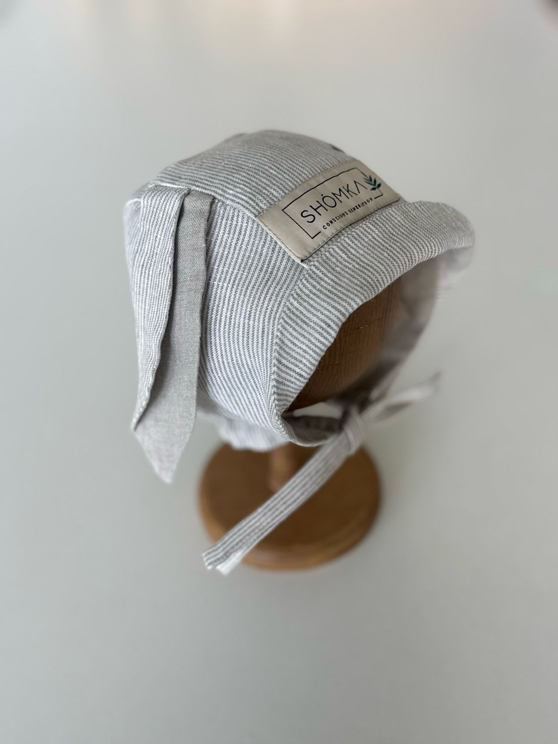 APPLETREE LINEN BONNET 'RABBIT'