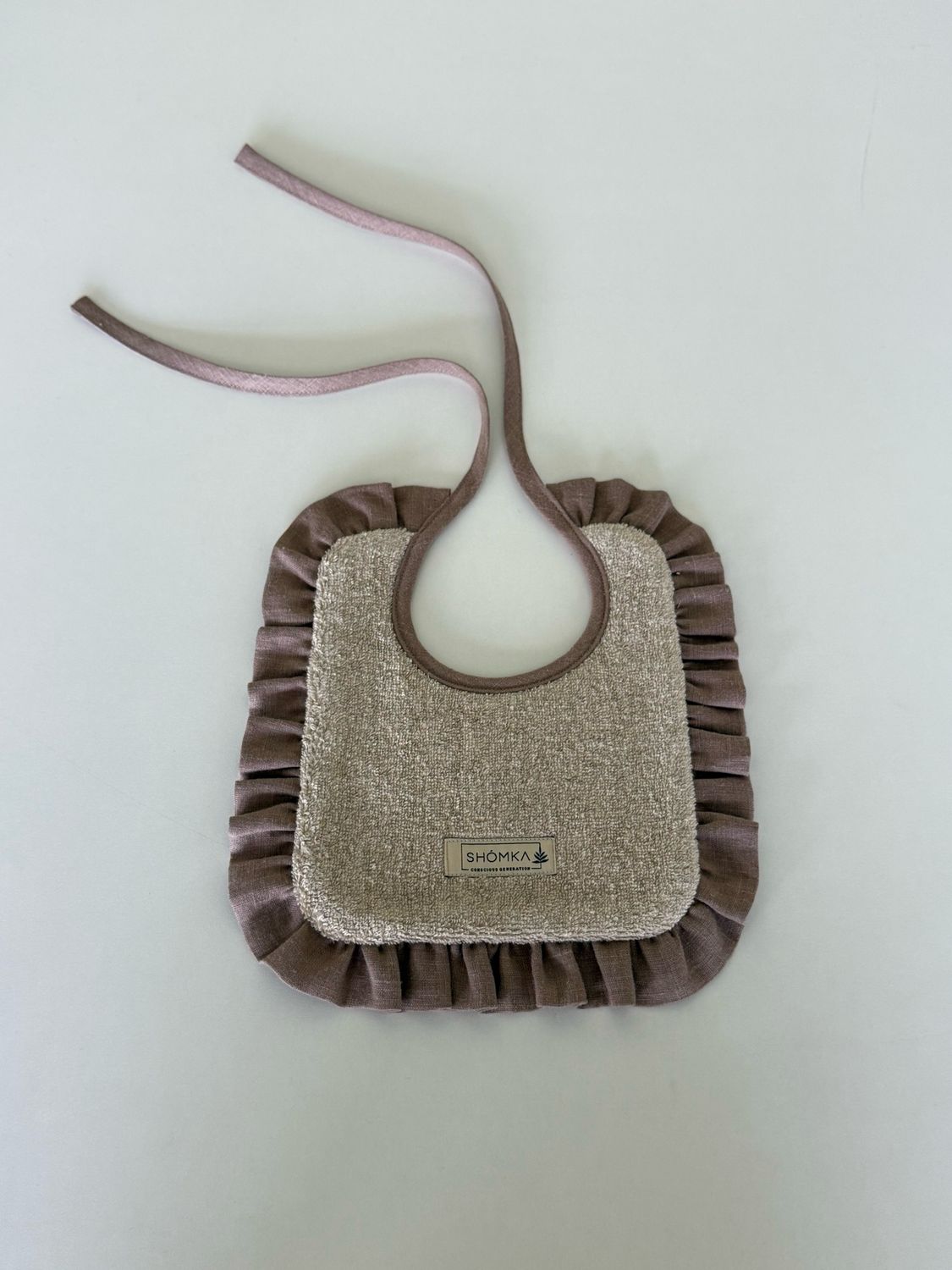 LAVENDER LINEN BABY BIB 'NATURAL CLASSIC'