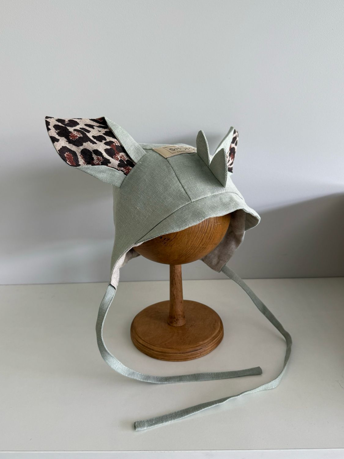SAGE LINEN BONNET 'RHINO'