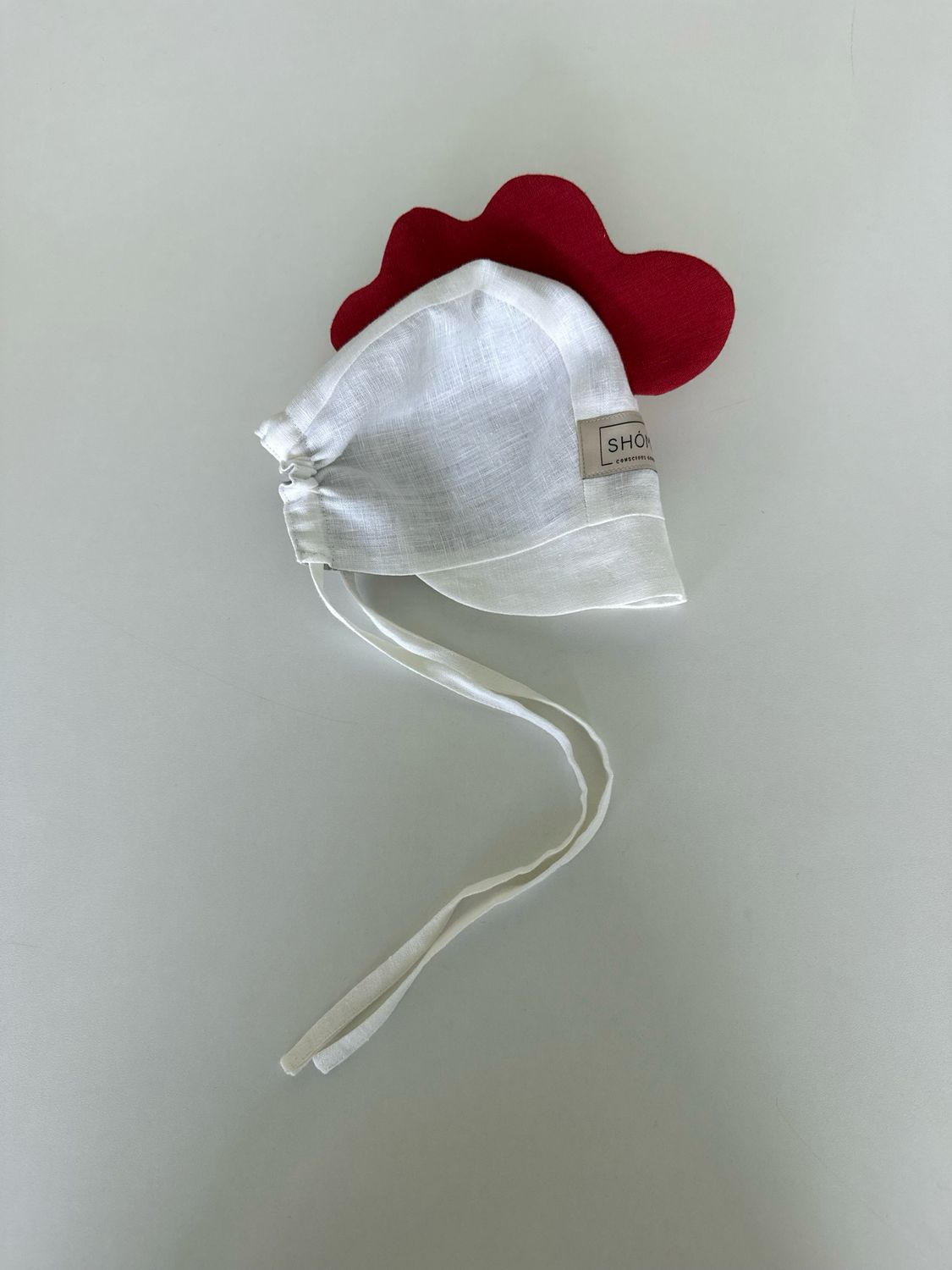 SNOW LINEN BONNET 'CHICKEN'