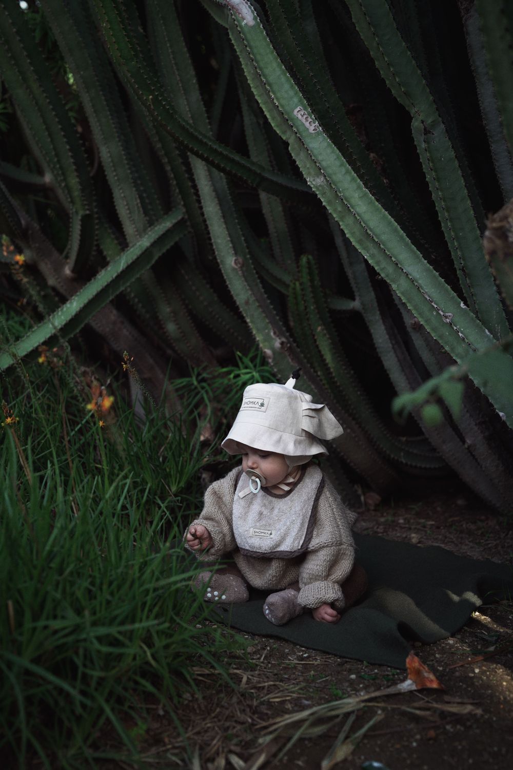 VANILLA LINEN HAT 'GIRAFFE'