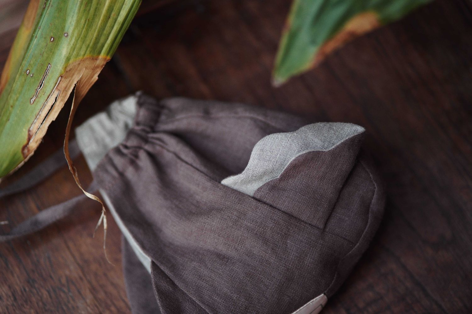 SOIL LINEN BONNET 'RED PANDA'