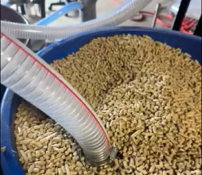 Thor Pellet Auto Vacuum 110 Volt (free shipping) Thor Pellet Auto Vacuum 110 Volt (free shipping)