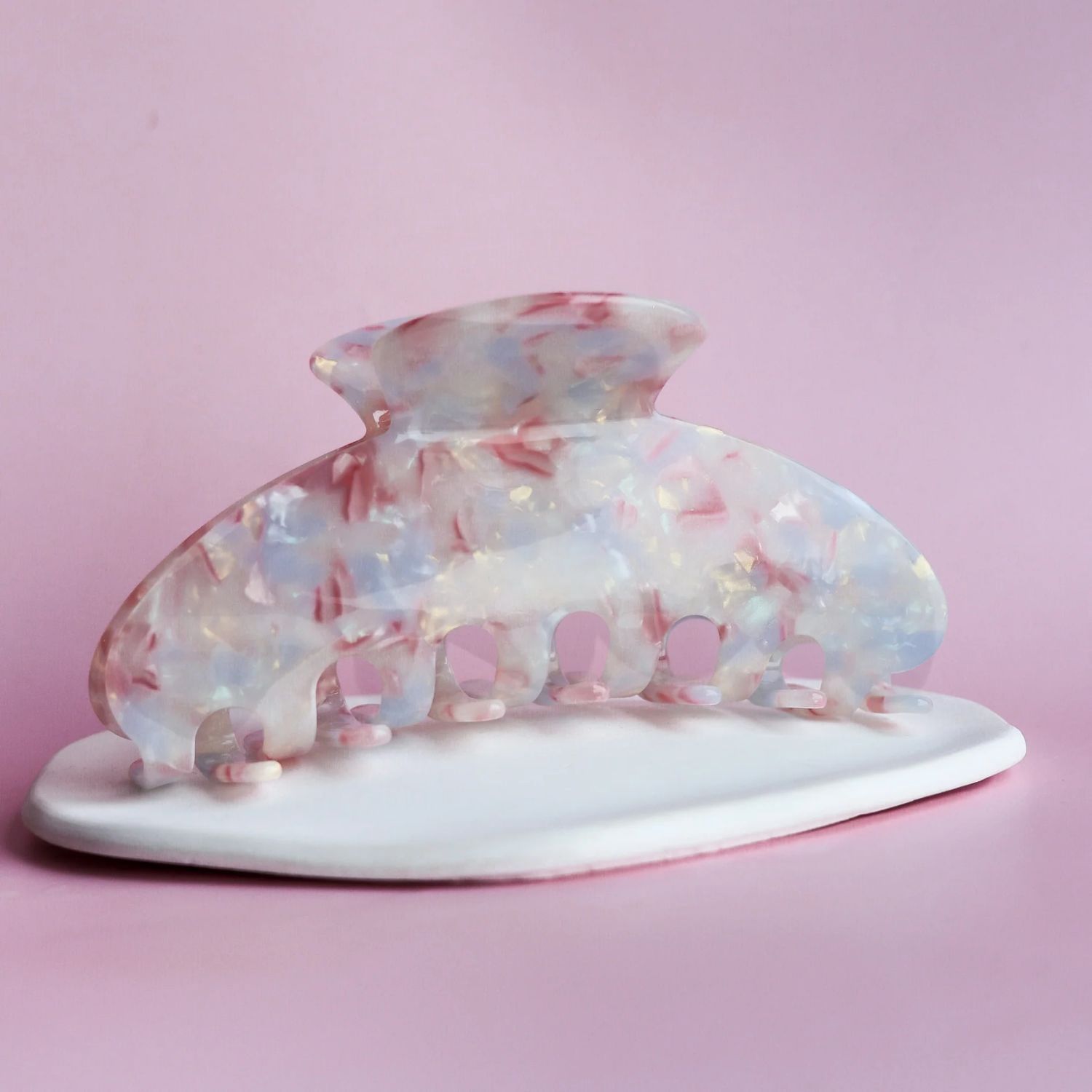 The XL Claw Clip, Colour: Rose Nacré